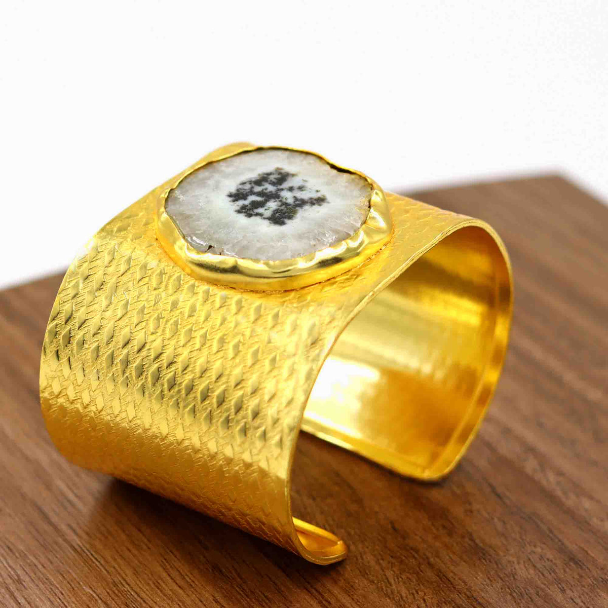 AGATE STONE CUFF