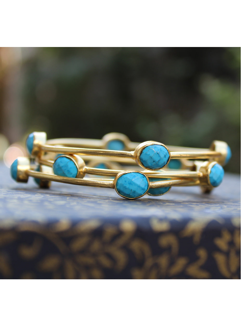 SEMI PRECIOUS STONE BANGLE