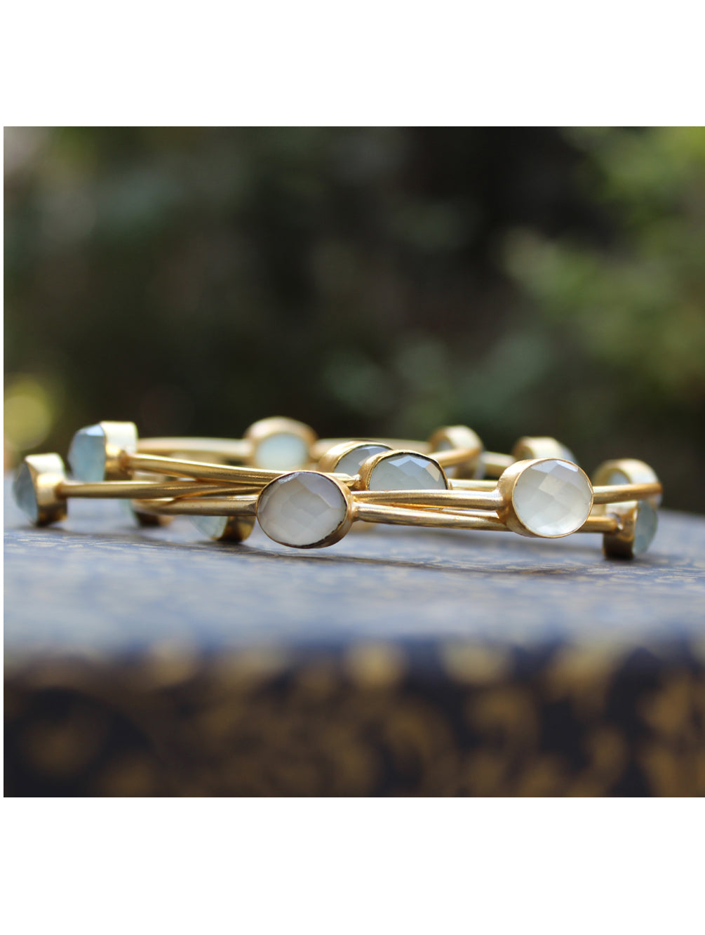 SEMI PRECIOUS STONE BANGLE