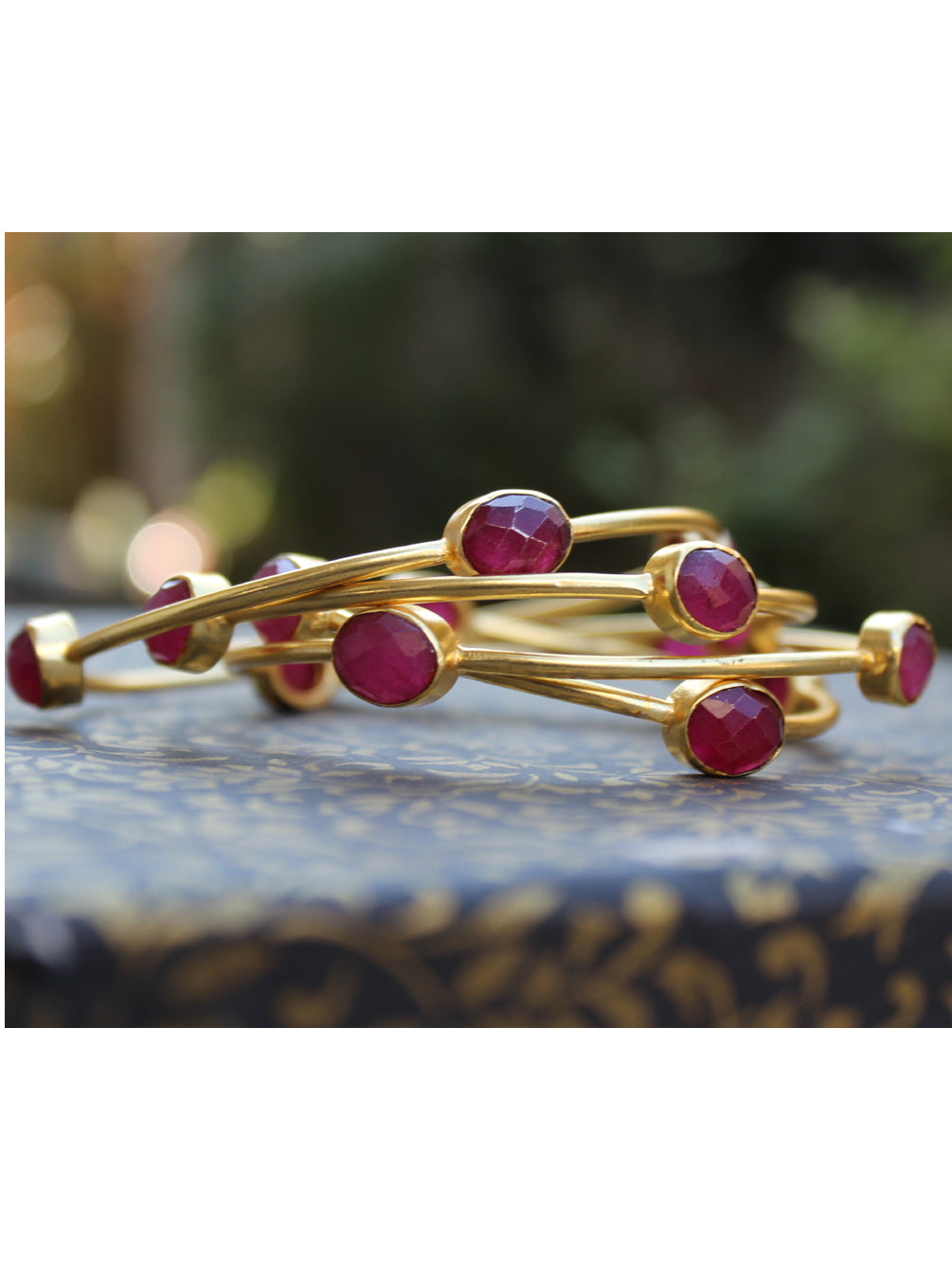 SEMI PRECIOUS STONE BANGLE