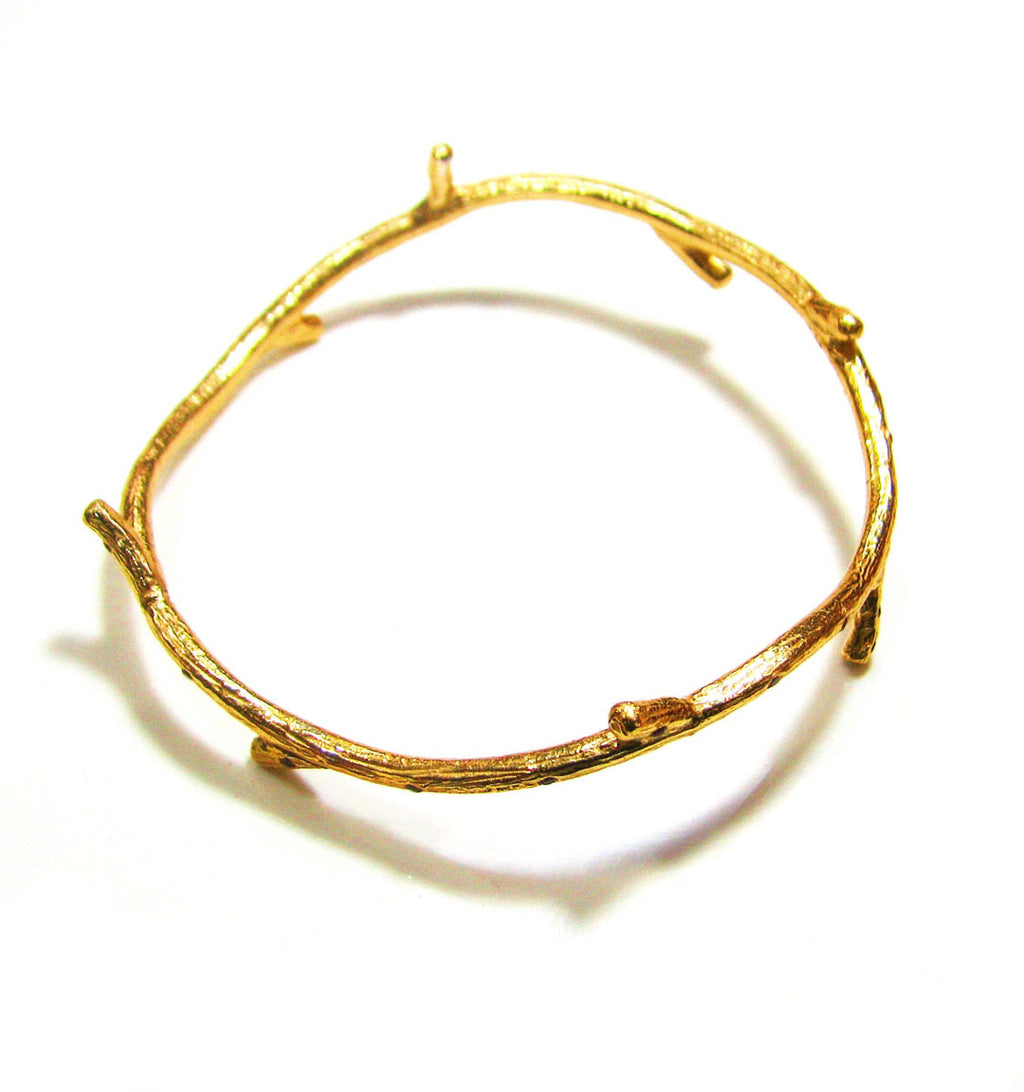TREE BARK PALIN BANGLE 35 STONE SEATED