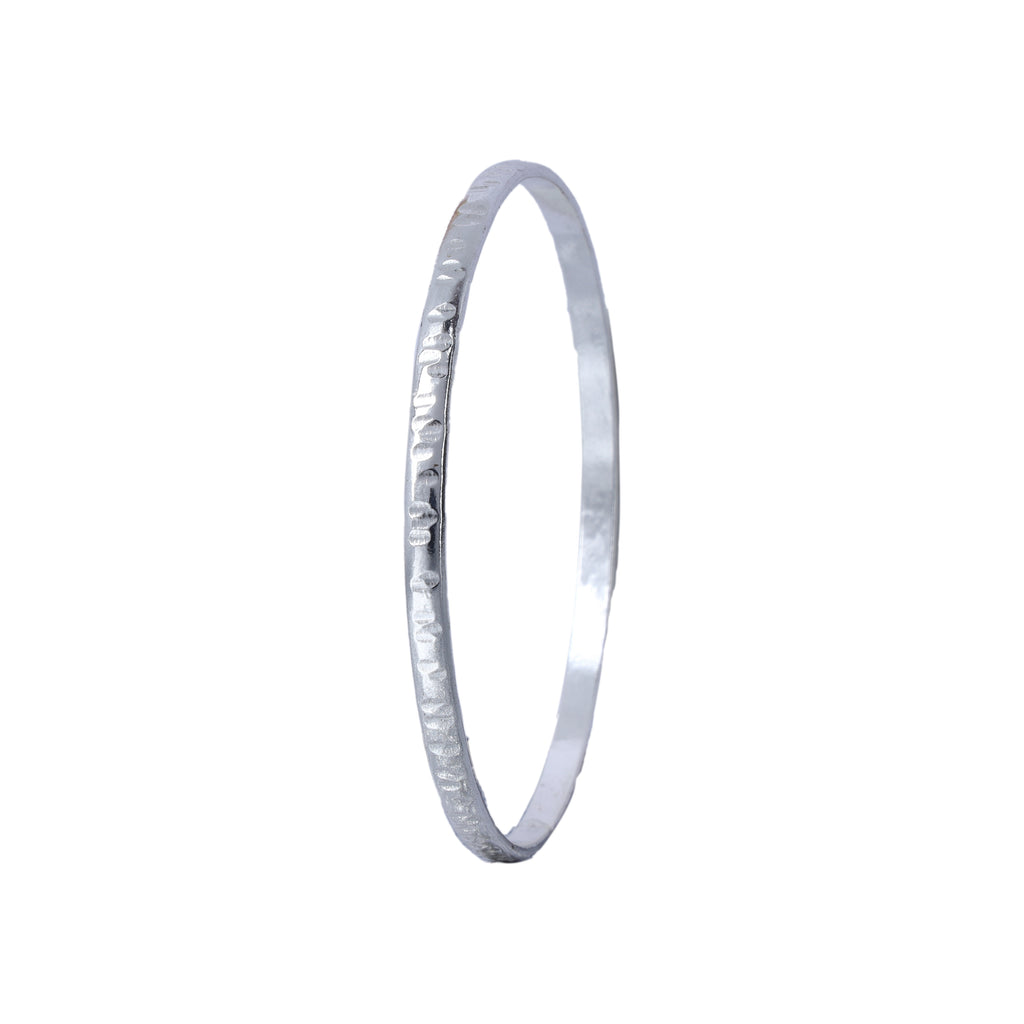 3.5 MM BROAD HALF ROUND HAMMRED BANGLE