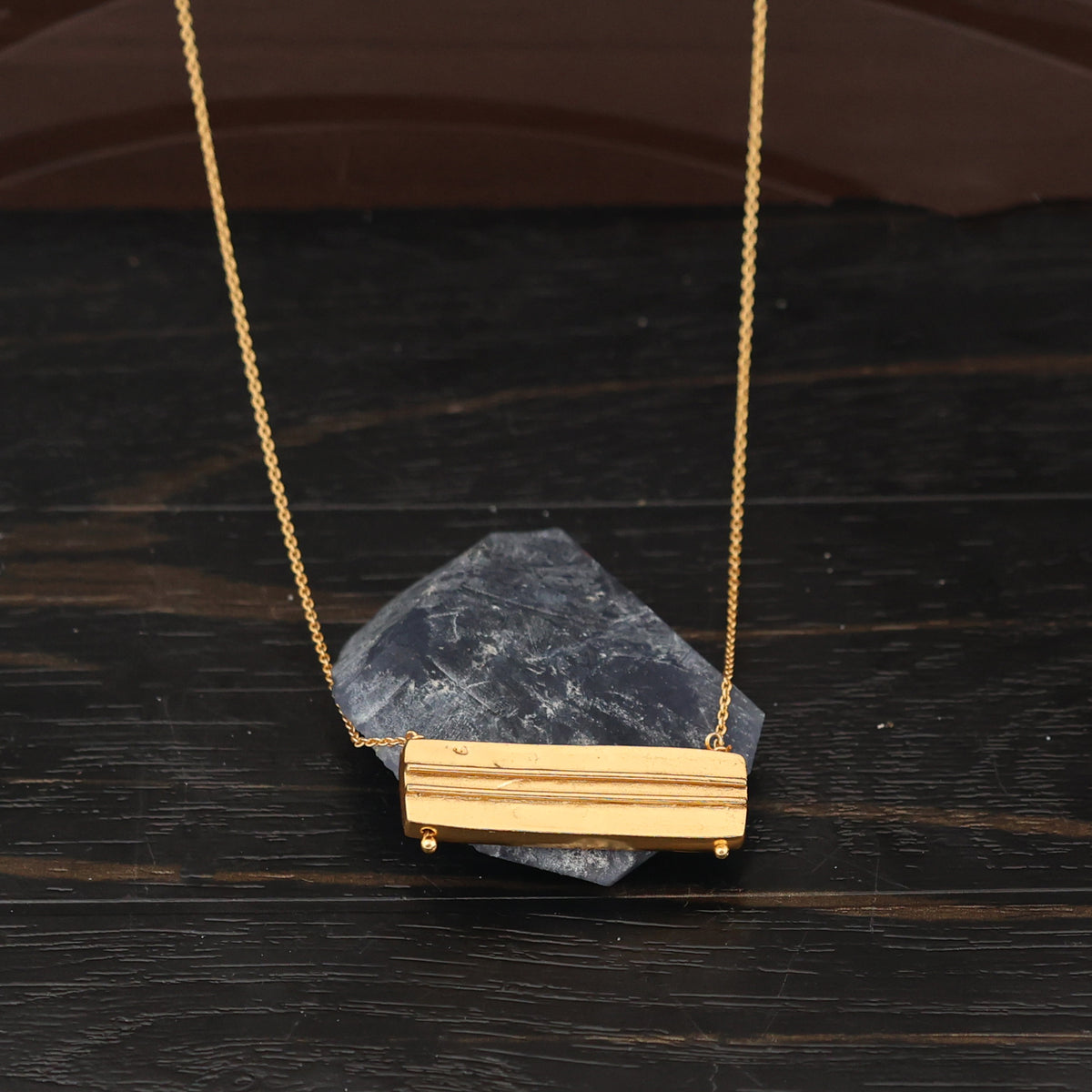 BOX NECKLACE