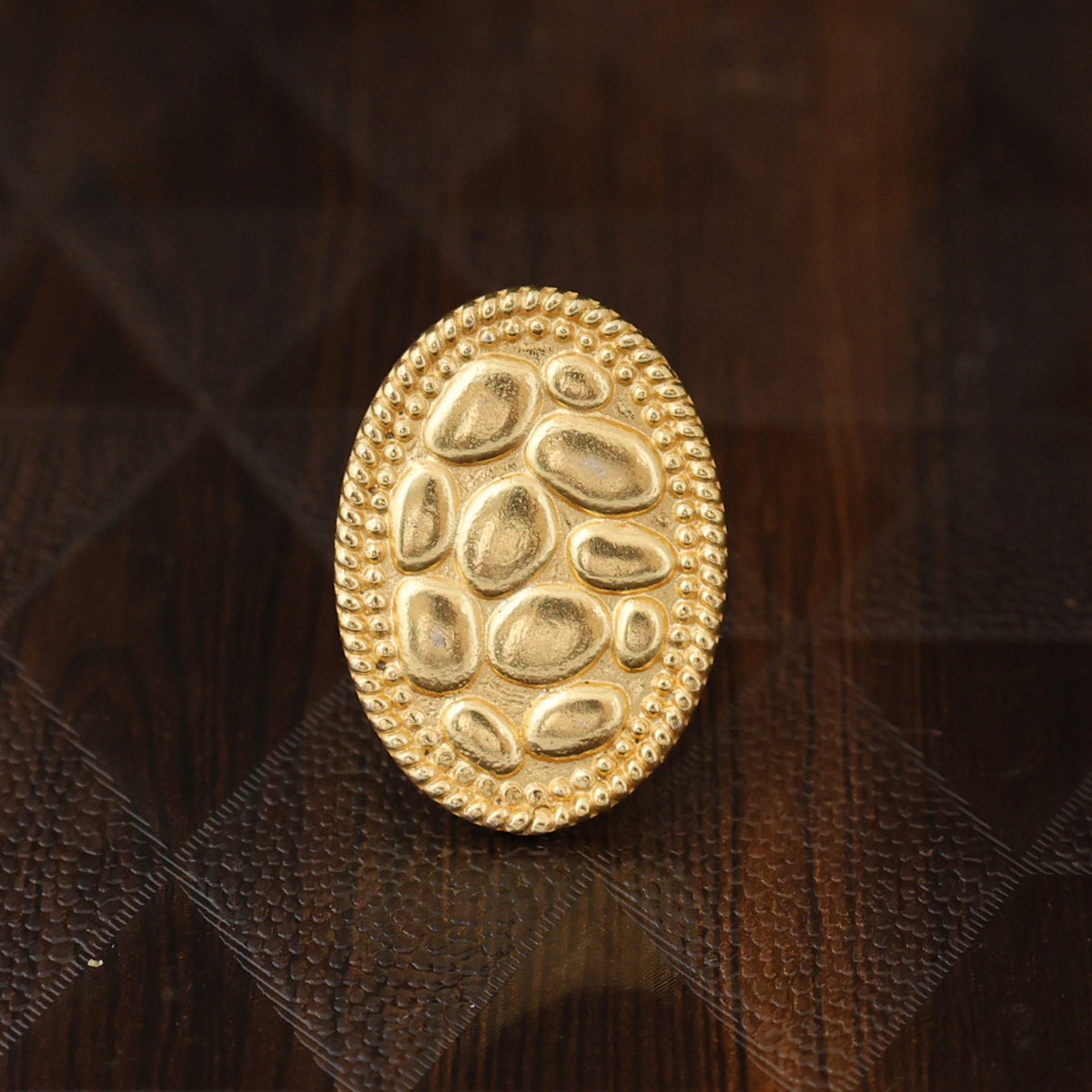 SCALLOP DESIGNER RING