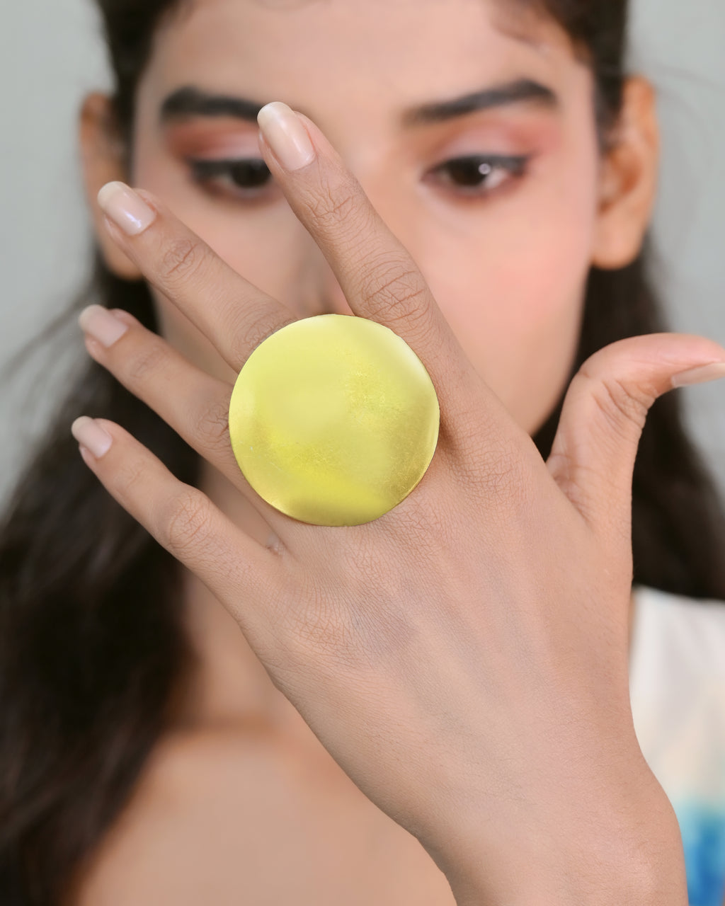 ROUND PLATE DESIGNER RING