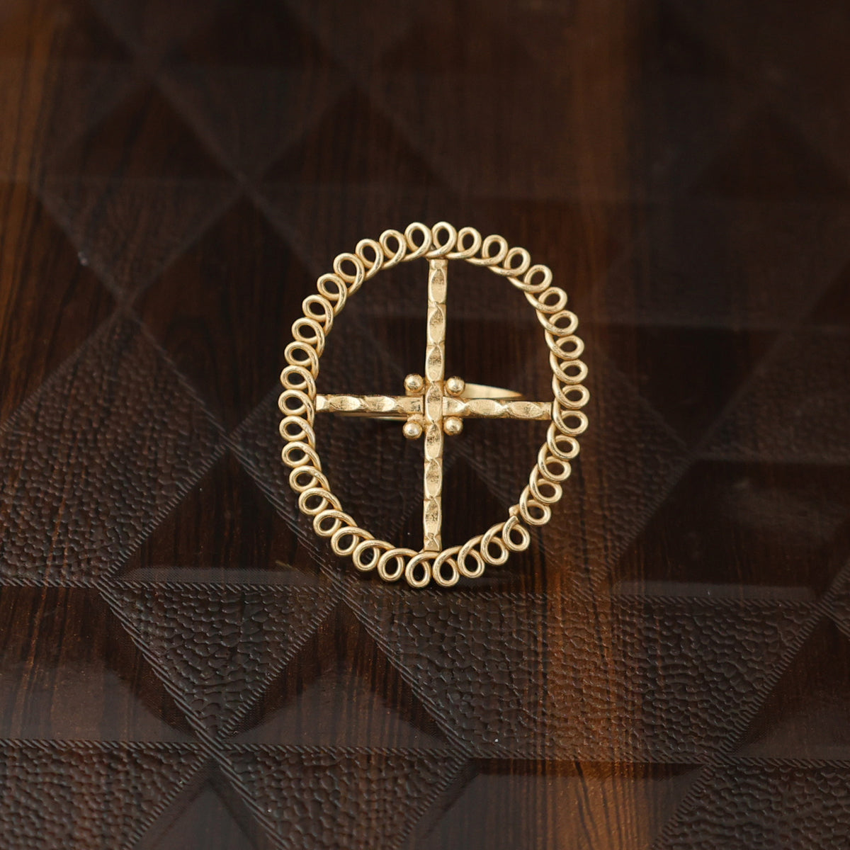 TWISTED WIRE DESIGNER RING