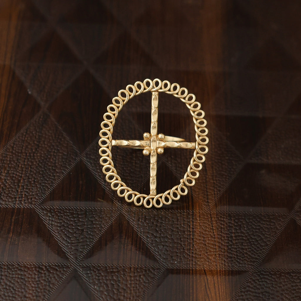 TWISTED WIRE DESIGNER RING