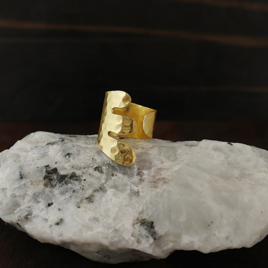 TROPOCAL LEAF HAND CARVED DESIGNER RING