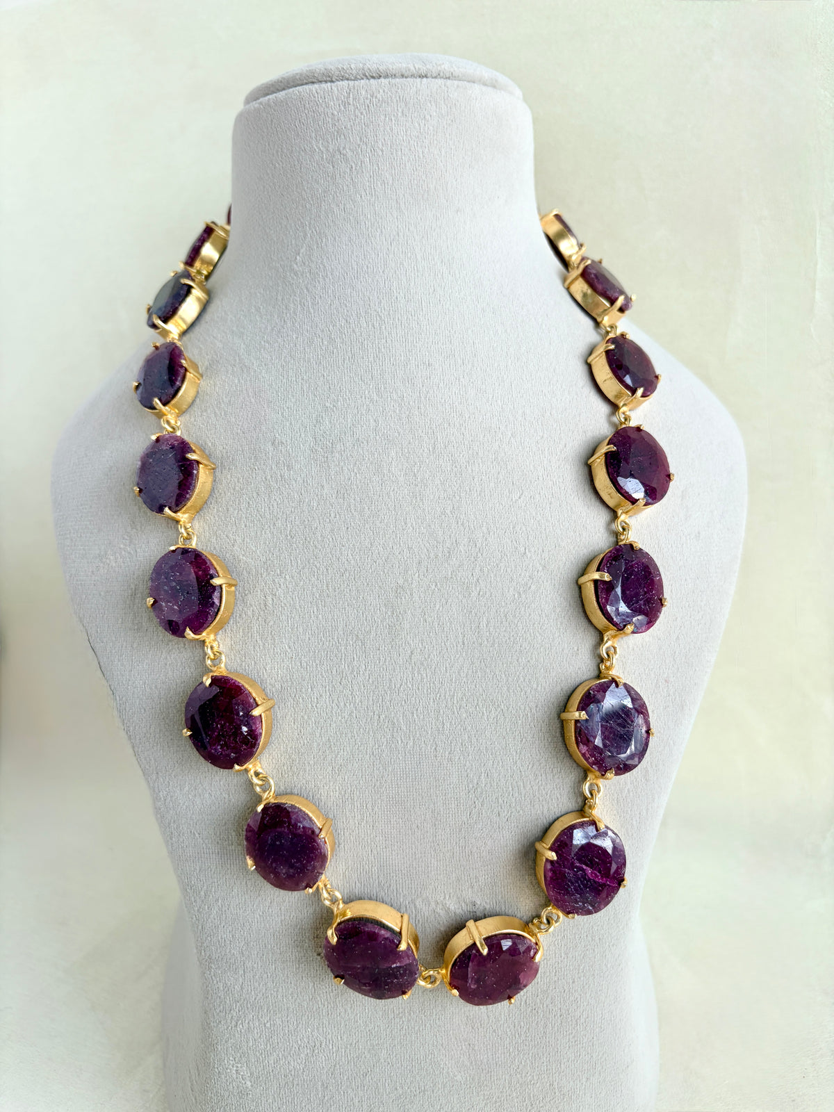 INDIAN RUBY STONE NECKLACE EEN0132