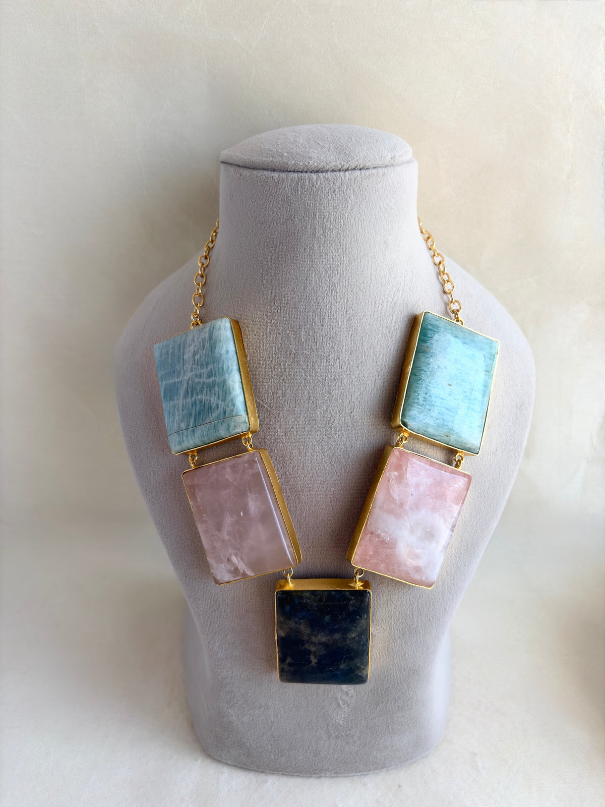 BIG CAB STONE NECKLACE ENN0153