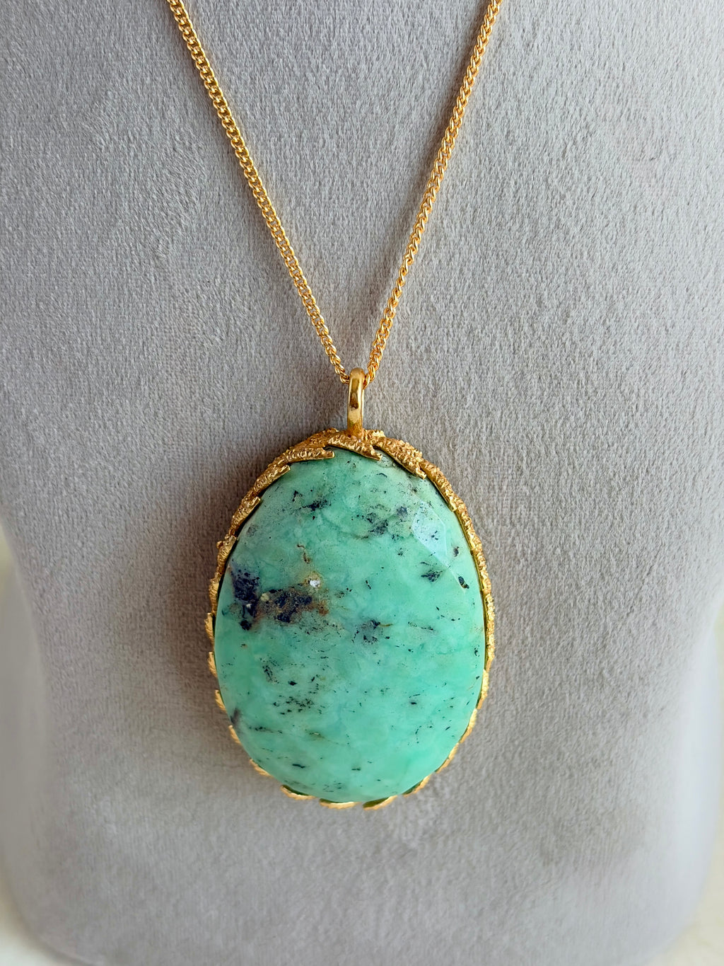 CHAKER CUT BIG GEMSTONE PENDANT EEN0160