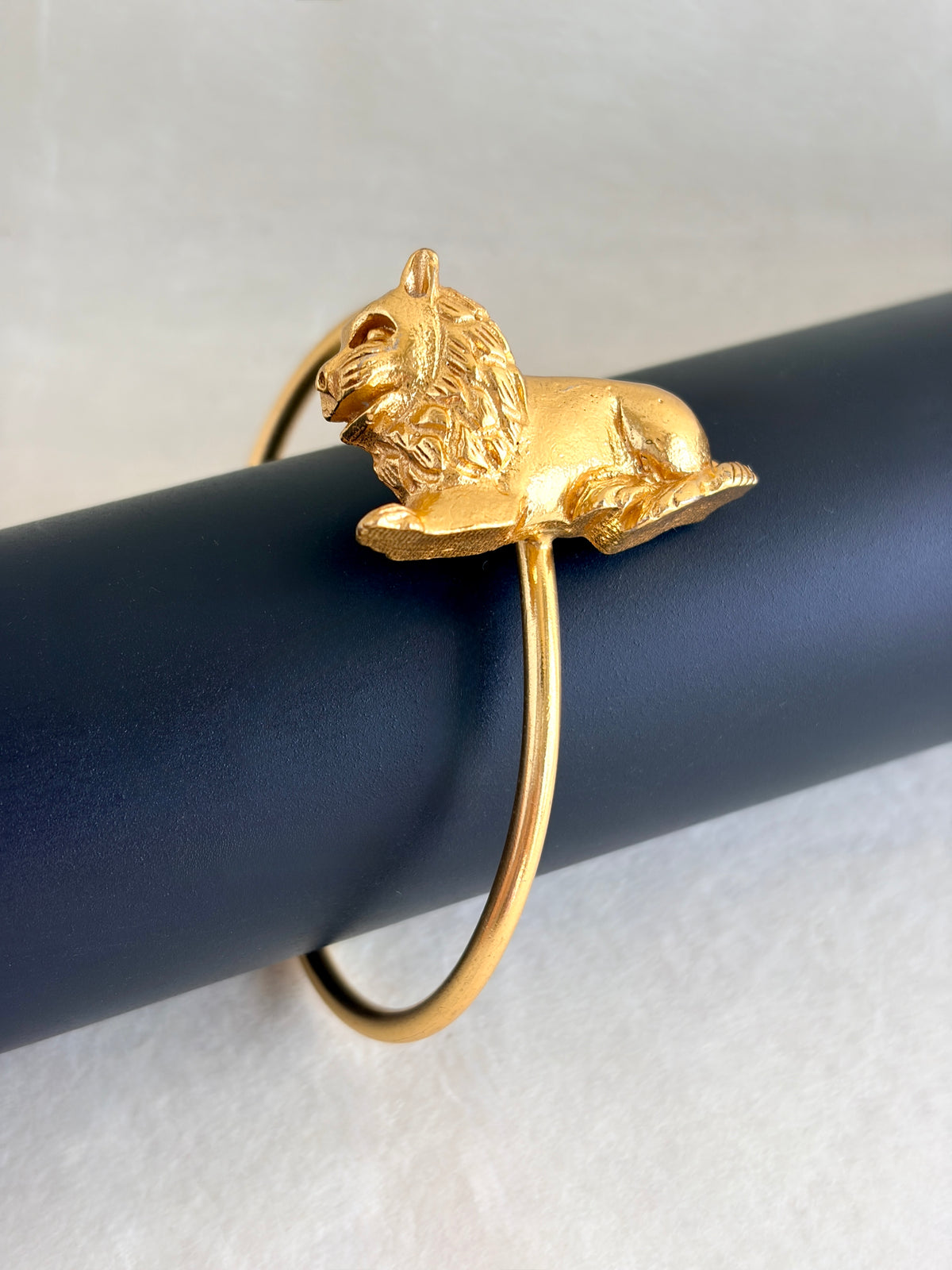 NIKAL FREE GOLD PLATED WILDLIFE CUFF WHOLESALE 10 PC WBG0007