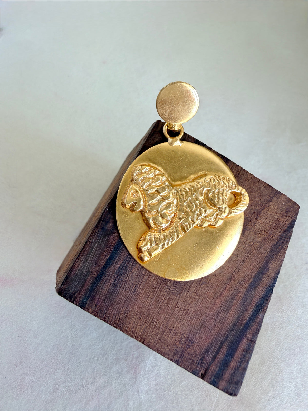 NIKAL FREE GOLD PLATED WILDLIFE PENDANT WHOLESALE 10 PC WGN0004