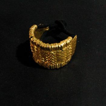 ETHNIC BRACELET