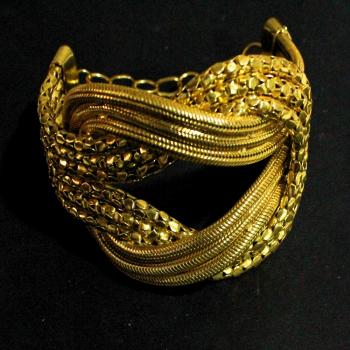 ETHNIC BRACELET