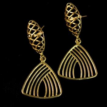 ETHNIC EARRING