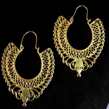 ETHNIC EARRING