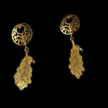 ETHNIC EARRING