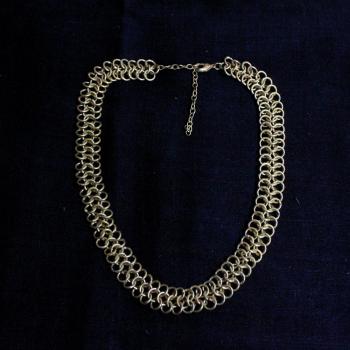 ETHNIC NECKLACE