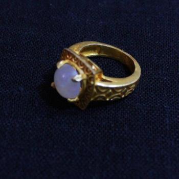 ETHNIC RING