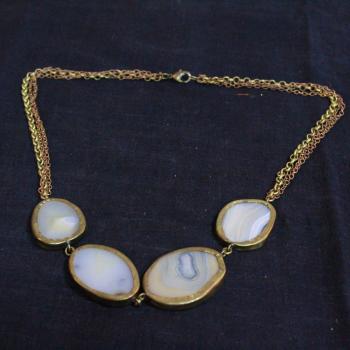 AGATE NECKLACE